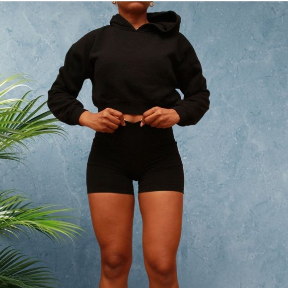 SWS/Active Women's Black Hooded Cropped Sweatshirt - SP - Picture 2 of 3